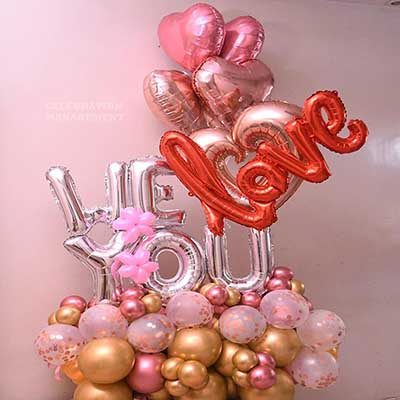 We Love You Balloon Bouquet